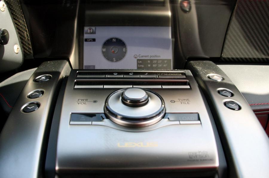  Lexus LF-A 2010 года  (фото 123 из 213)